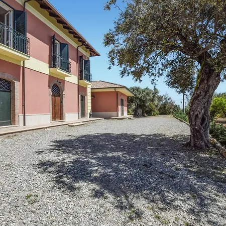 5 Bedroom In Bovalino *