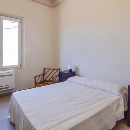 Ferienhaus 5 Bedroom In Bovalino