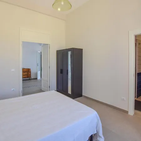 5 Bedroom In Bovalino