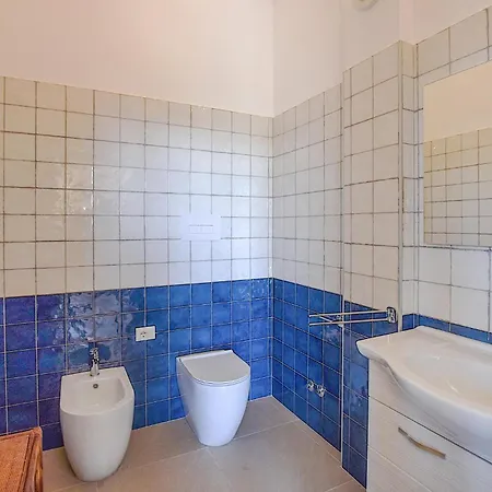 5 Bedroom In Bovalino