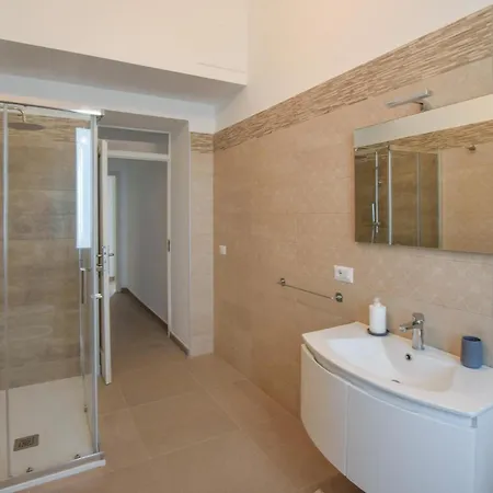 5 Bedroom In Bovalino *